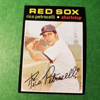 1971 Topps Vintage Baseball Card # 340 - RICO PETROCELLI - RED SOX - NRMT/MT