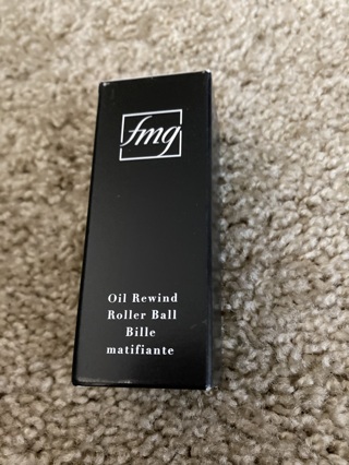 Avon fmg Oil Rewind Roller Ball (new)