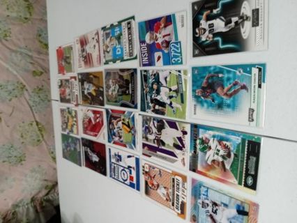 153 Football trading cards