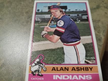 1976 TOPPS ALAN ASHBY CLEVELAND INDIANS BASEBALL CARD# 209