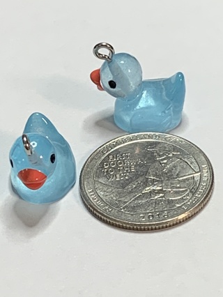 ❤DUCKS~#7~BLUE~CHARMS & GLOW IN THE DARK~SET OF 2 CHARMS~FREE SHIPPING❤