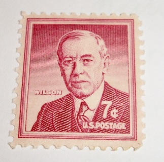 Scott #1040, Wilson, 1 Useable 7¢ US Postage Stamps