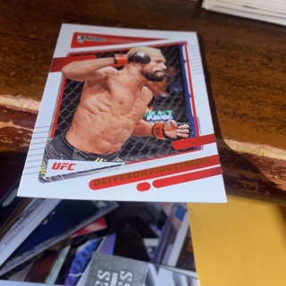 2022 panini donruss deiveson figueiredo UFC card 