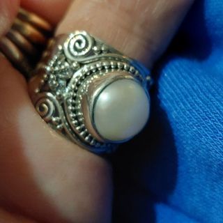 Sterling silver pearl ring size 7