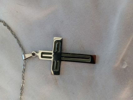 New Luminous Cross necklace