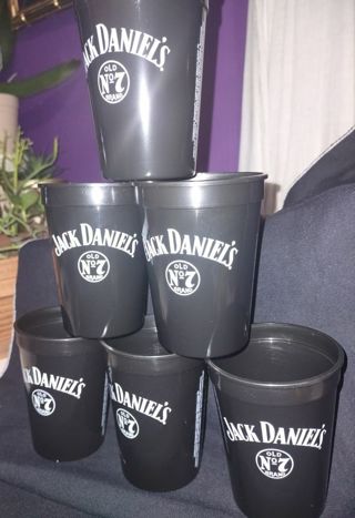 Tiered Barware Name brand items 6 Jack Daniels cups