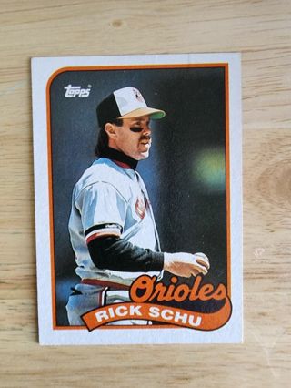 89 Topps Rick Schu #352