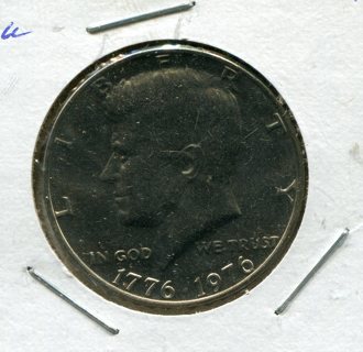 1976 P Kennedy Half Dollar-Bicentennial-B.U.