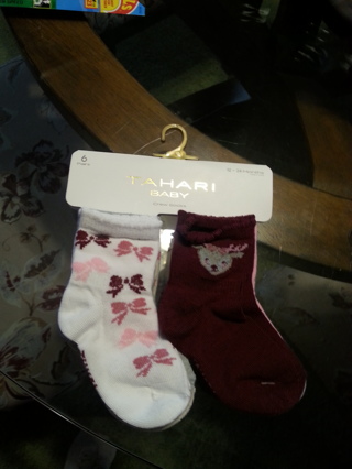 New 6 pair baby socks