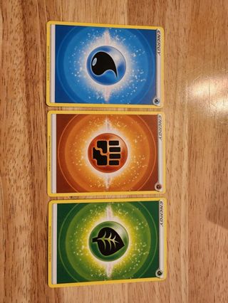 3 Pokemon Energy cards