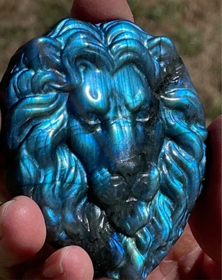 Very Beautiful & cool Natural Labradorite handcrafted lion face 30g 