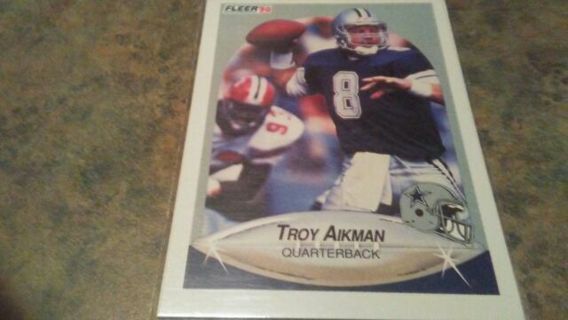 1990 FLEER TROY AIKMAN DALLAS COWBOYS FOOTBALL CARD# 384 HALL OF FAMER