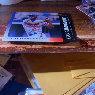1998 pinnacle xpress Vladimir Guerrero rookie baseball card 