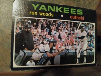 1971 T.C.G RON WOODS NEW YORK YANKEES BASEBALL CARD# 514