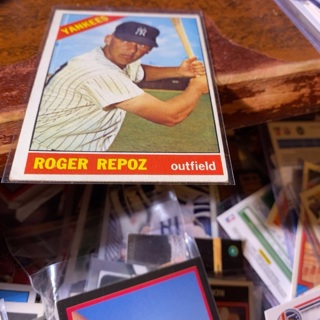 1966 topps Roger repoz baseball card 