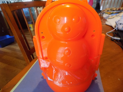 2 piece orange 3D snowman sand or snow mold 8 inch tall