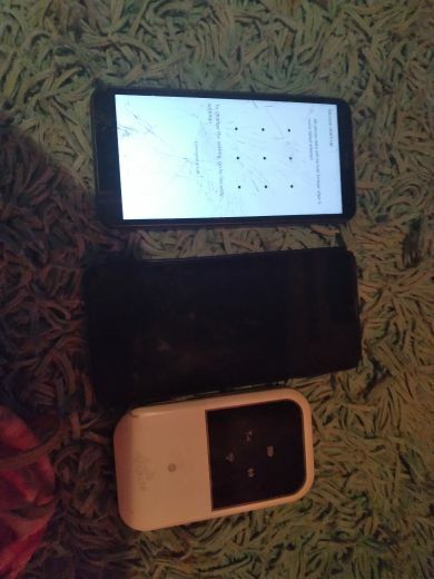 Free: Cellphone lot - Phones - Listia.com Auctions for Free Stuff