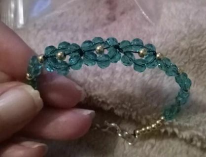 Crystal beaded flowers bangle bracelet new