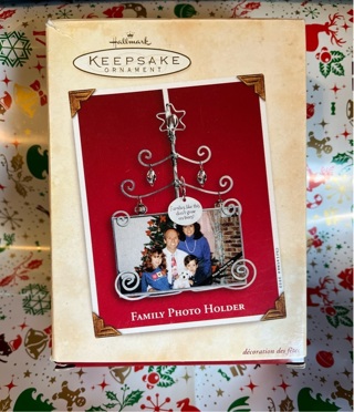 Hallmark family photo holder, Christmas tree ornament