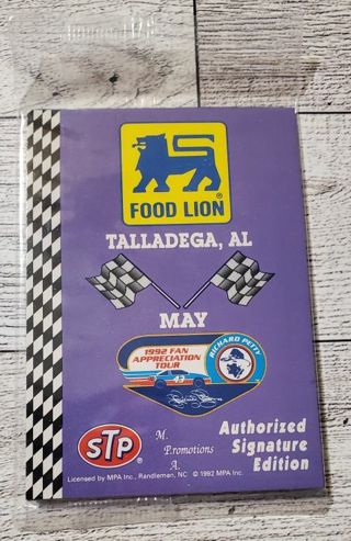 Sealed Pack 1992 Richard Petty STP Food Lion Promotional Cards