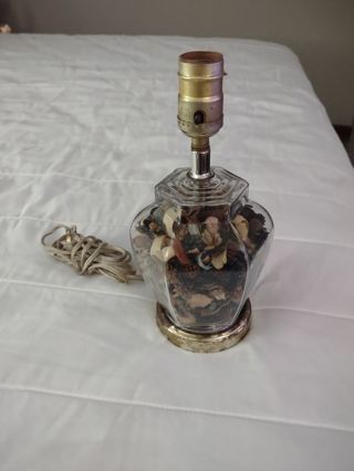 Vintage Potpourri filled lamp