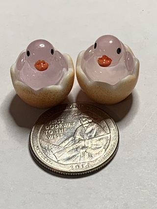 EGG SHELL DUCKS~#17~PURPLE~SET OF 2~GLOW IN THE DARK~FREE SHIPPING!