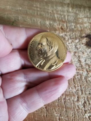 US PRESIDENT WARREN G HARDING GOLD PLATED COIN