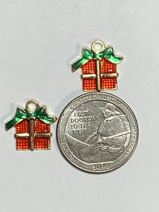 ❇CHRISTMAS CHARMS~#107~SET OF 2 CHARMS~SET 4~FREE SHIPPING❇