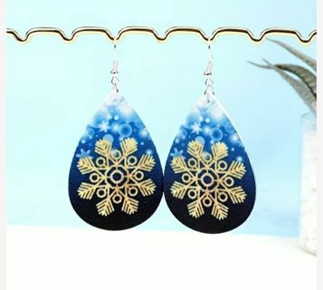 Snowflake Soft Leather Earrings B-11