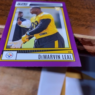 2022 score purple demarvin leal rookie football qcard 