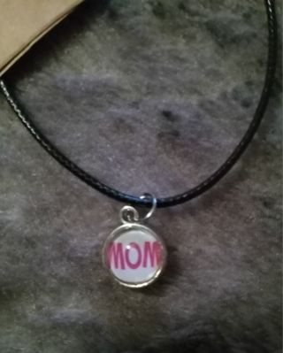 Mom charm necklace new