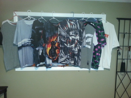 8 mens t-shirts size 2x and 3 x