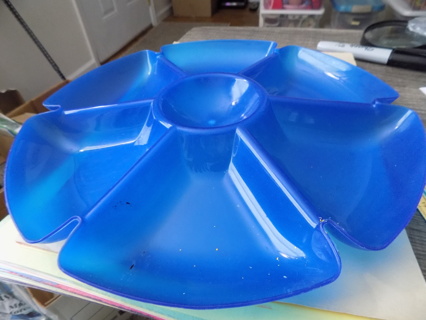 12 inch round light blue acrylic  6 section chip & dip set