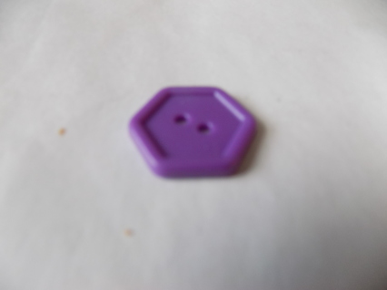 1 inch purple plastic six sided shape button