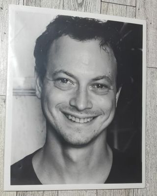 Gary Sinise 8 x 10" Glossy Photo