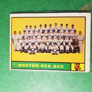 1961 - TOPPS BASEBALL CARD NO. 373 - BOSTON TEAM - RED SOX