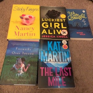 Fiction books lot