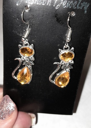 Beautiful Amber Kitty Cat Earrings! New