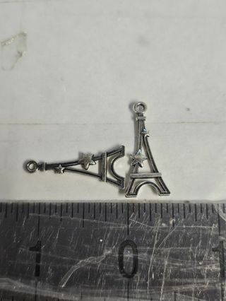 2 pc Eiffel Tower charms