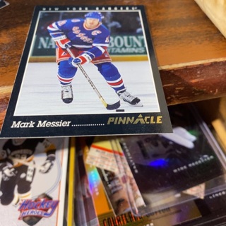 1993 pinnacle mark messier hockey card 