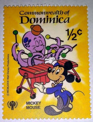 NICE WALT DISNEY STAMP MNH