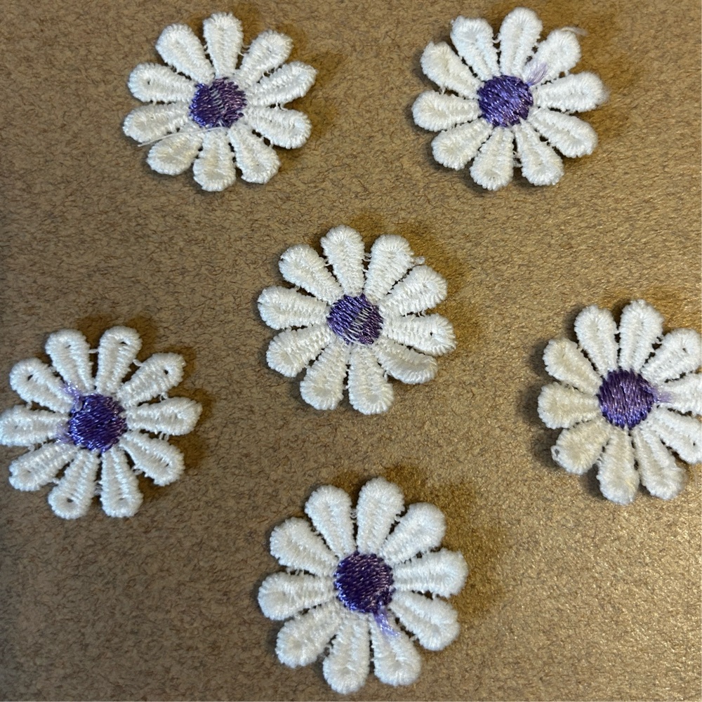 FREE: Cotton white florals with purple center