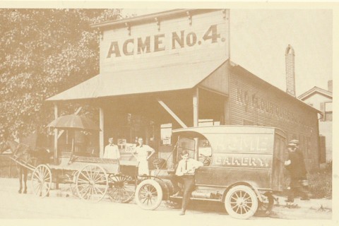 Vintage Unused Postcard: b&w: Acme #4,  Akron