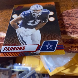 2022 panini zenith red zone miciah parsons football card 