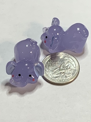 ELEPHANTS~#1~SET OF 2 ELEPHANTS~GLOW IN THE DARK~FREE SHIPPING!