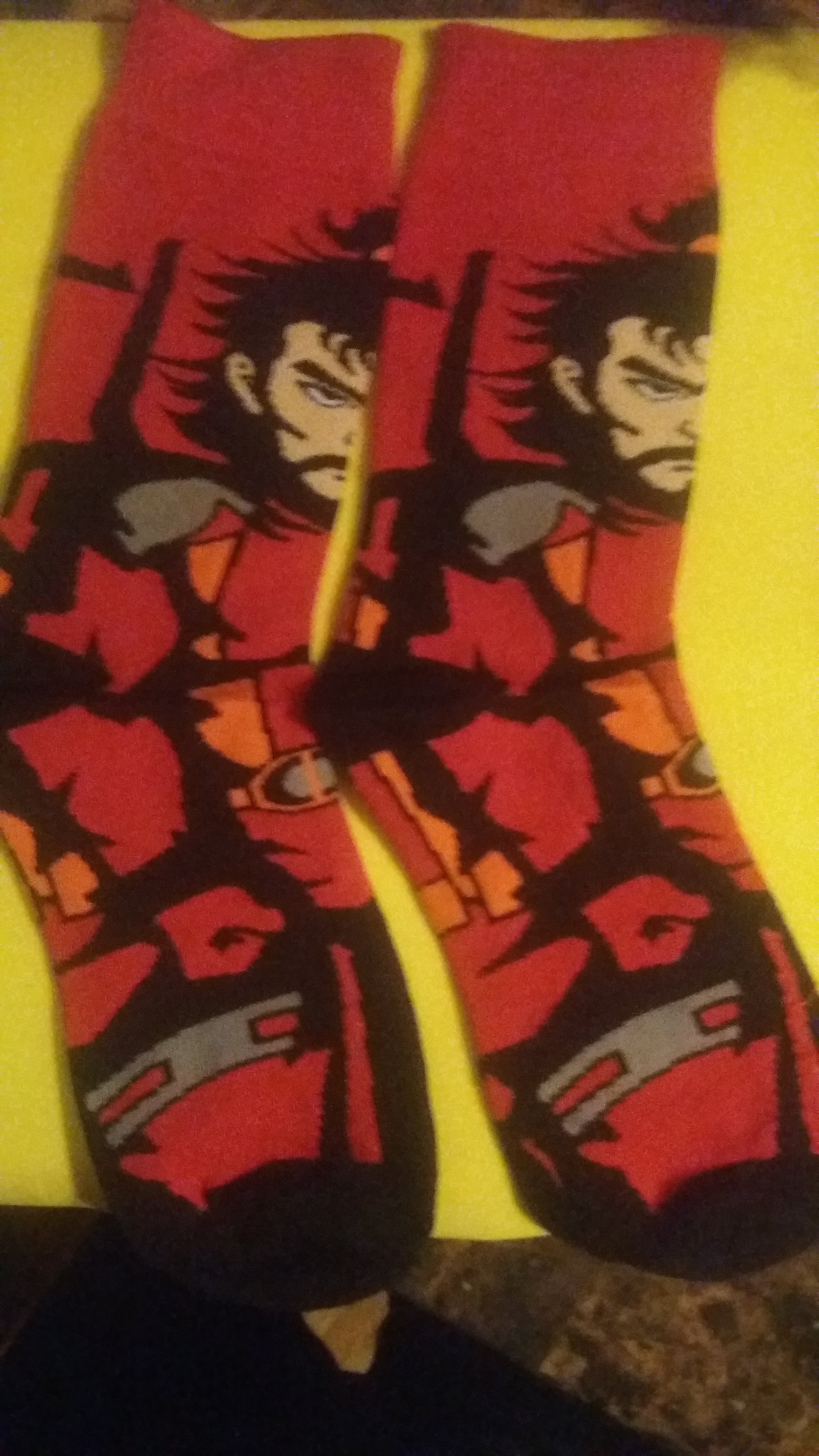 Free: decorated socks free shipping