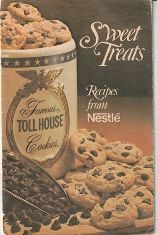 Vintage Cook Book, Magazine soft covered: Sweet Treats from Nestle