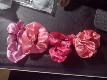 FNL LIST: 4 Silk Scrunchies #3