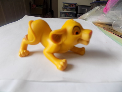 Vintage Disney's Simba of Lion King as a crouching cub 3 inch