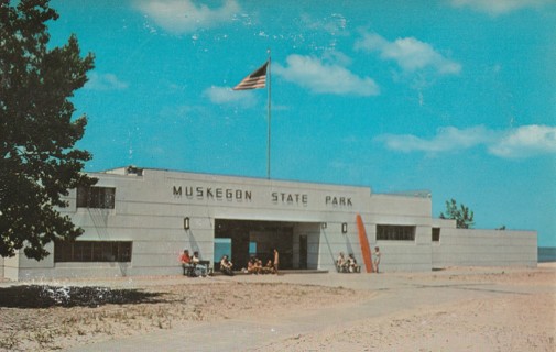 Vintage Unused Postcard: c: Muskegon State Park, MI